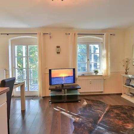 公寓 Ostseetraum - Chariette 奥斯特巴德里克